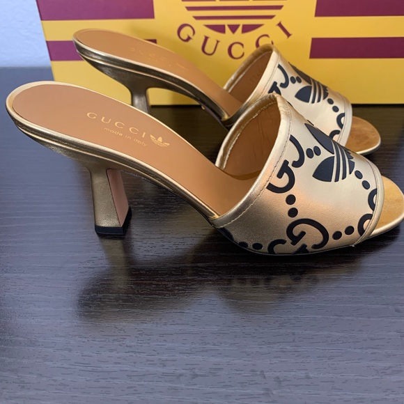 WOMEN'S GUCCI X ADIDAS NAPPA LEATHER MULE, HEEL, SANDAL, SLIDE SIZE 7 US/ 37 IT - Picture 6 of 11